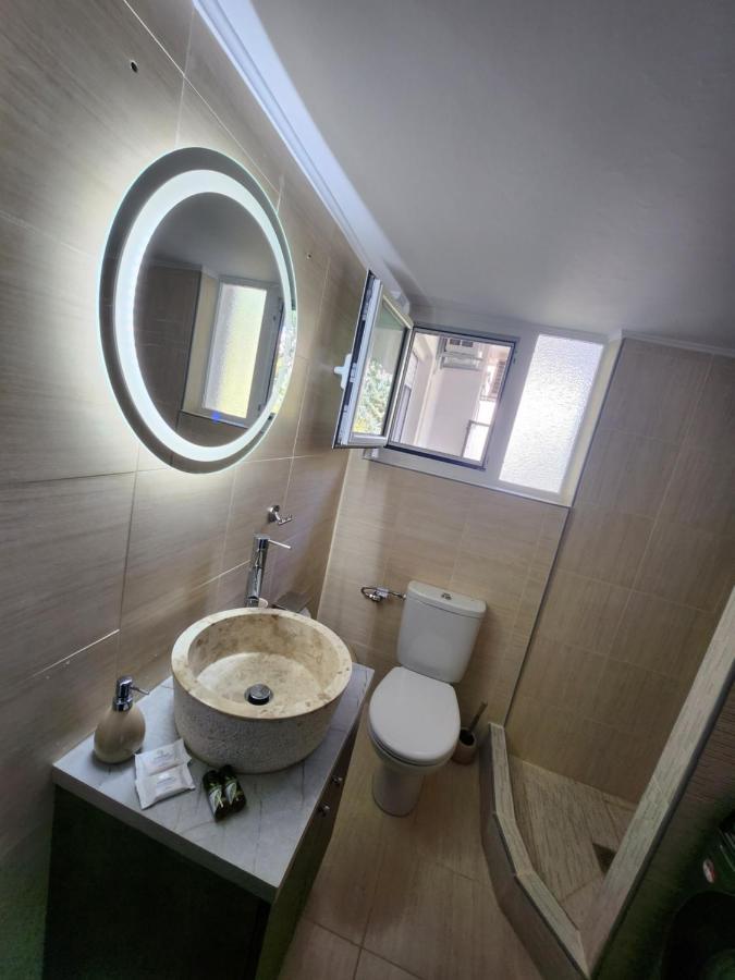 Small Luxury Apartment Anavyssos Extérieur photo