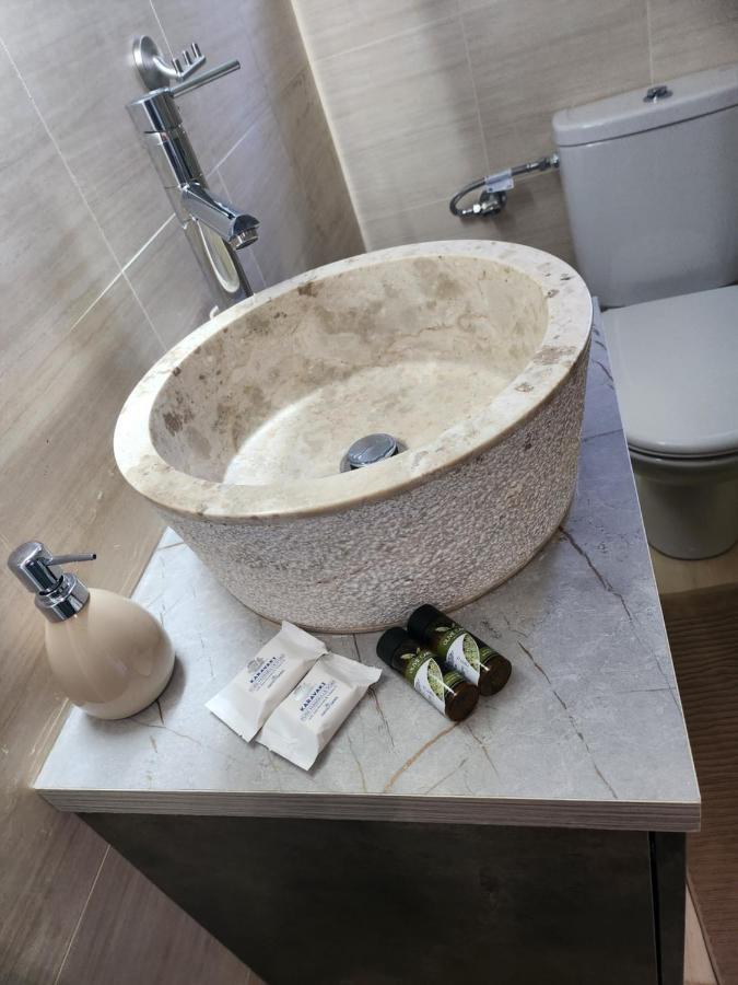 Small Luxury Apartment Anavyssos Extérieur photo