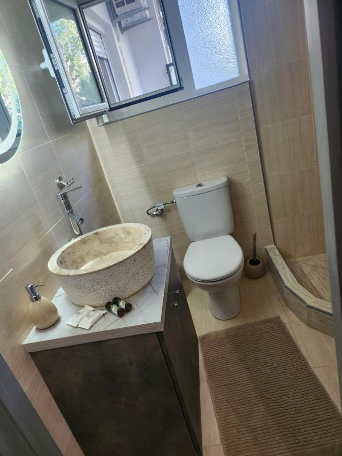 Small Luxury Apartment Anavyssos Extérieur photo